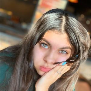 Meet your Posher, Jasmind